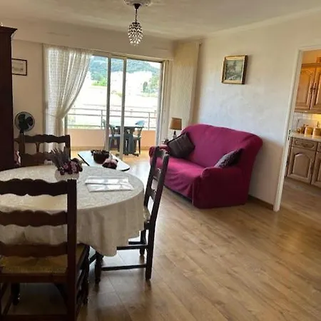 Spacious In For Art Lovers * Vallauris